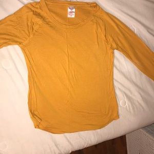 Yellow long sleeve shirt